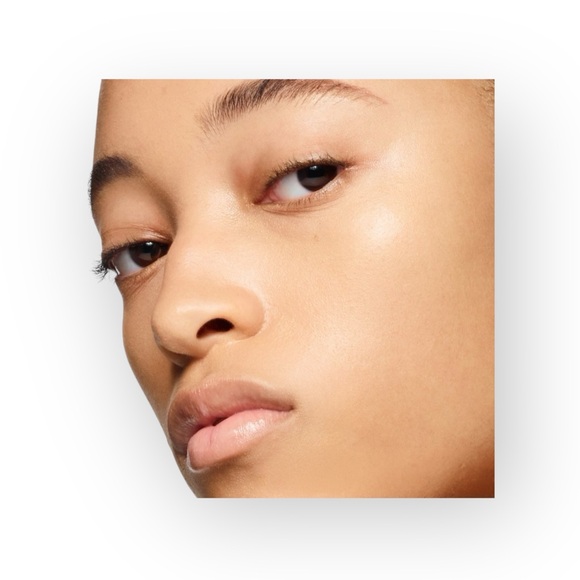 new Tom Ford ☺︎︎ Traceless Soft Matte Primer ☺︎︎ Luxury Travel ☺︎︎ Hybrid Veil - Picture 13 of 16